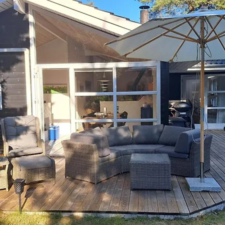 Holidayhome With Sauna And Spa Close To The Beach بيت للعطل *